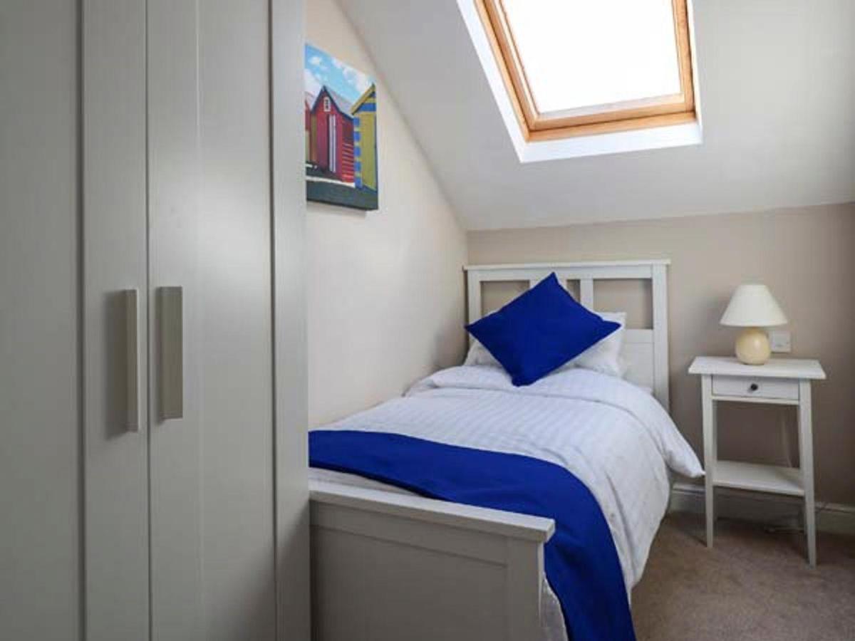 Royal Manor Park Apartment Llandudno Exterior photo