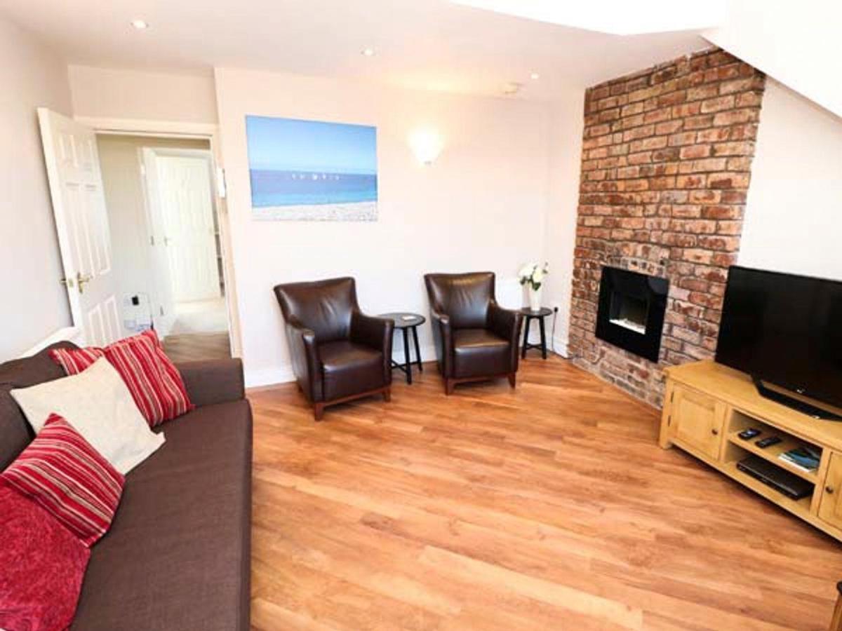 Royal Manor Park Apartment Llandudno Exterior photo